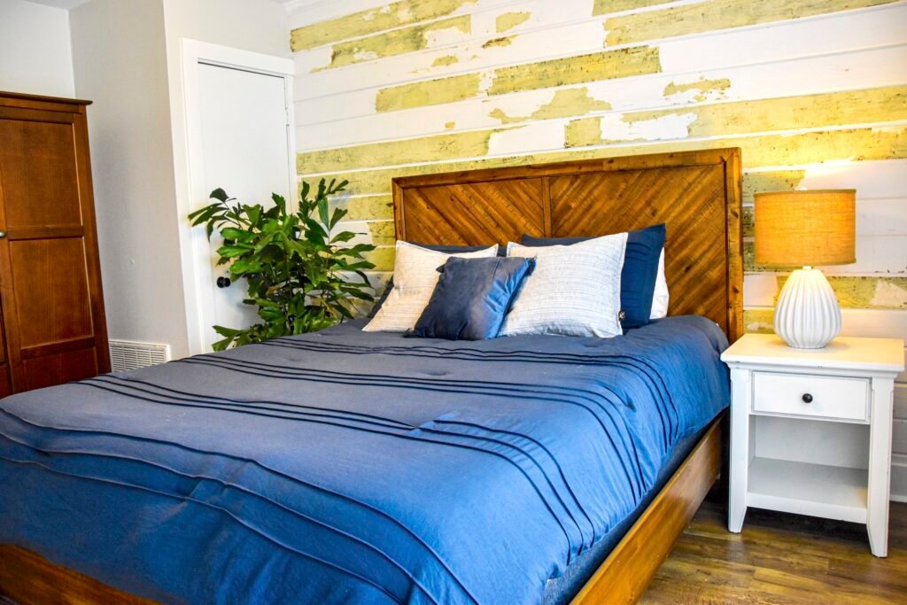 Waterfront Paradise Fairhope AL vacation rental bedroom 2