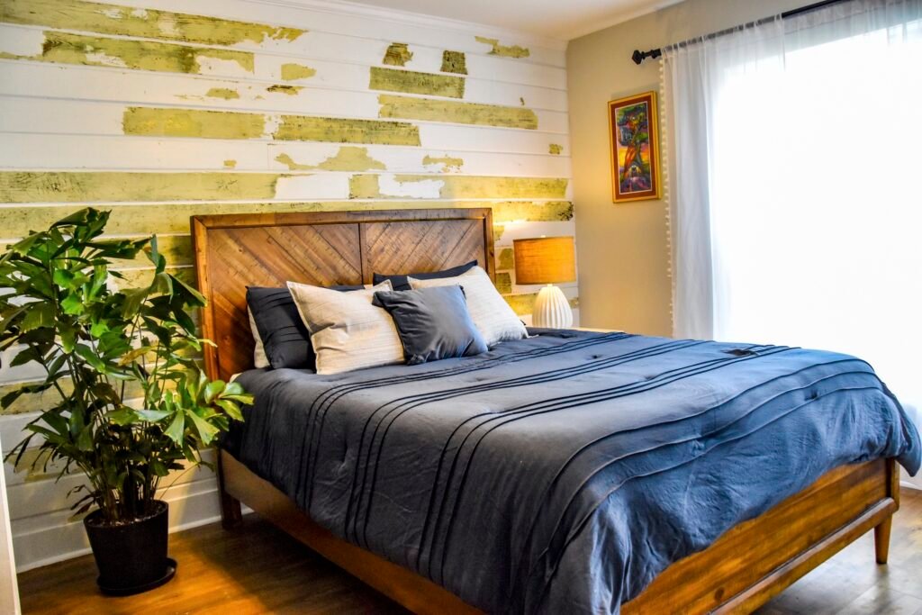Waterfront Fairhope AL vacation rentals Mobile Bay bedroom 2
