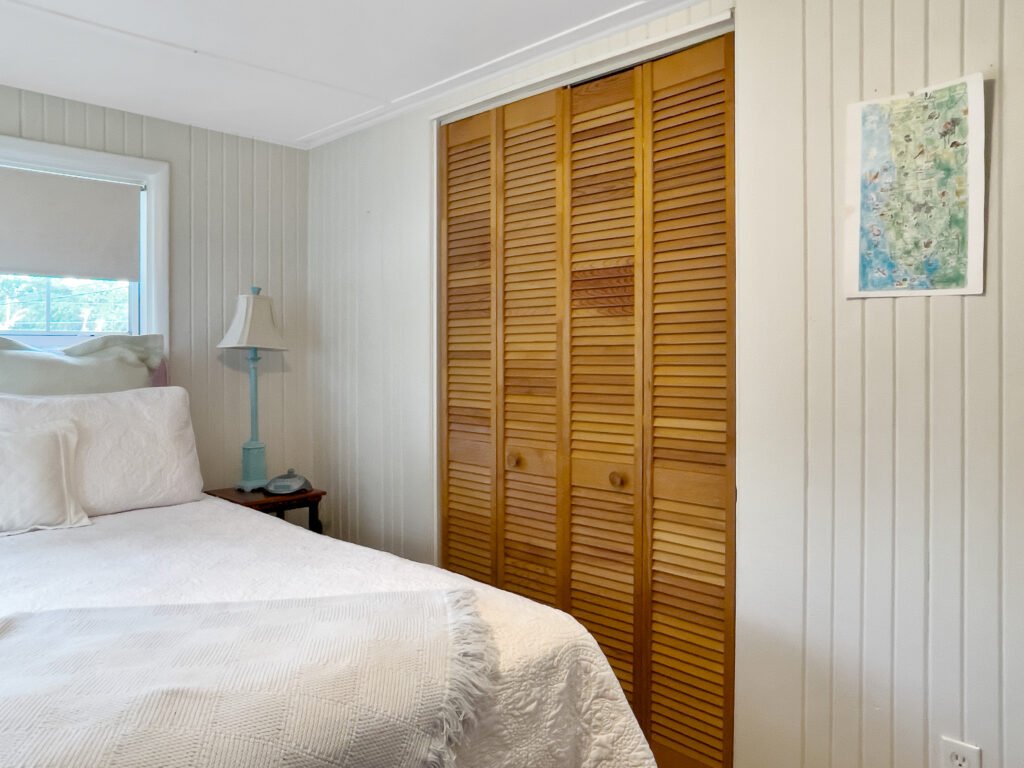 Mobile bay cottage rental Fairhope bedroom