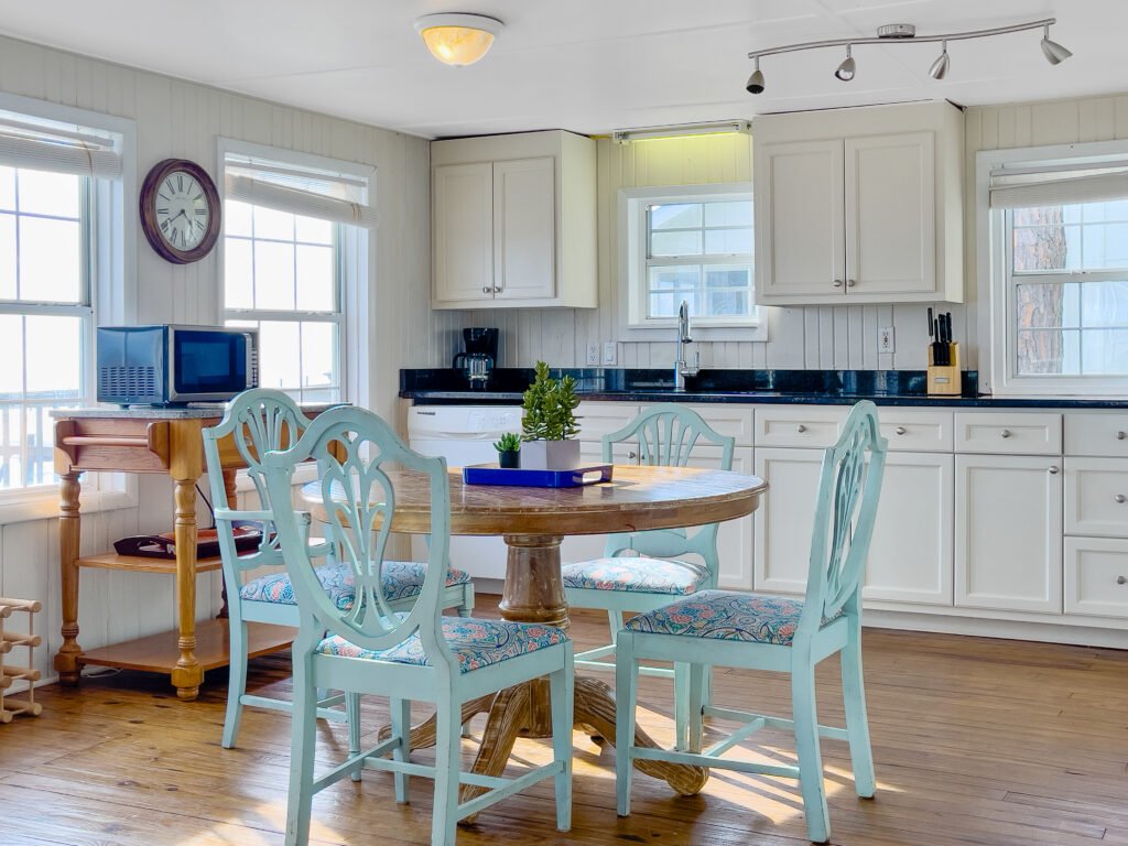 Mobile bay cottage rental Fairhope kitchen